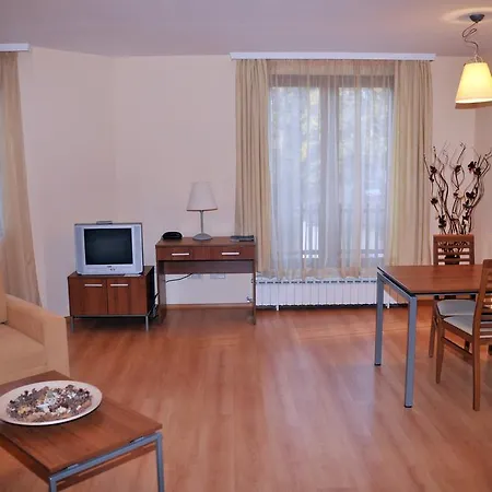 Апарт-отель Park Guest 3*